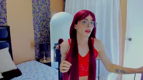 Snapshot of mysterius_boy chatting on October 13, 1:00 pm Marcus online show from October 13, 1:00 pm