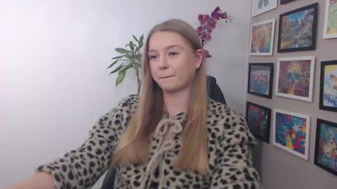 Erica online show from December 10, 10:17 am