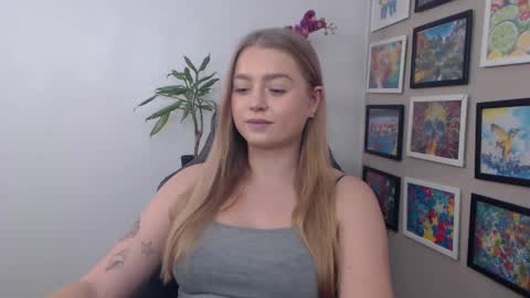 Erica online show from December 16, 11:12 am