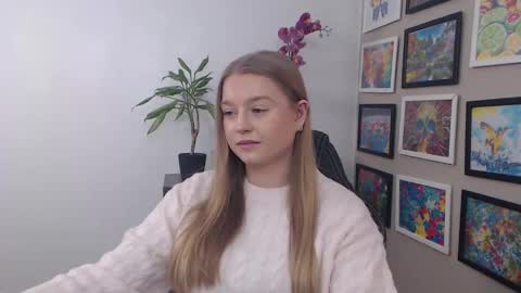 Erica online show from December 30, 10:10 am