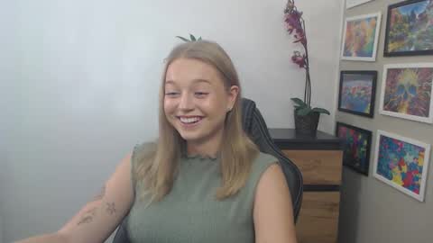 Erica online show from September 26, 9:57 am