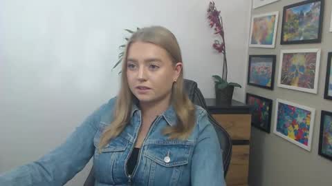 Erica online show from October 10, 9:41 am