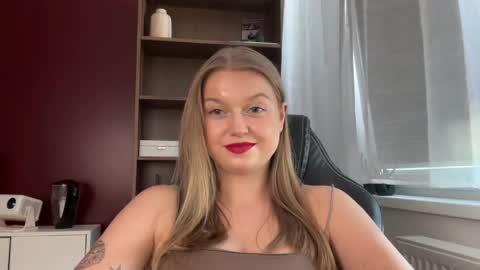 Erica online show from June 3, 4:12 pm