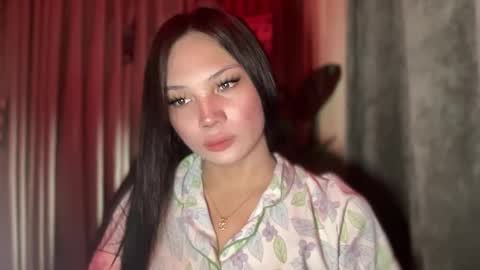 UR GIRL NEXTDOOR online show from March 6, 3:47 am