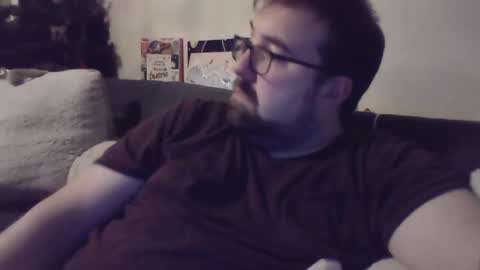 Snapshot of mysterymonkey1234 chatting on December 3, 12:02 am MysteryMonkey online show from December 3, 12:02 am