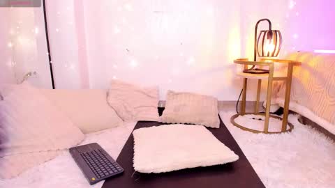 mystic carito online show from February 6, 8:34 pm