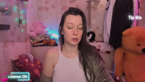 Snapshot of mystic_lilly chatting on February 7, 7:06 pm Lilly magic lilly online show from February 7, 7:06 pm