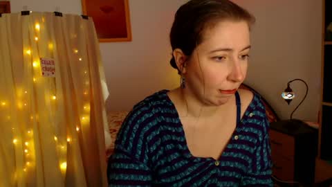 MystyDew online show from April 16, 11:00 am