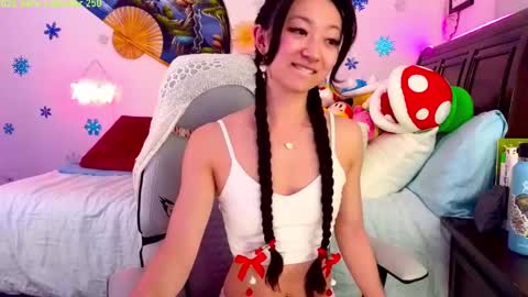 MySweetSofie online show from February 21, 5:13 am