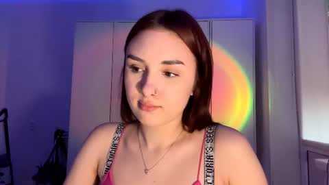 Snapshot of myterrall chatting on June 25, 4:44 pm Maria but you can call me just Mary online show from June 25, 4:44 pm