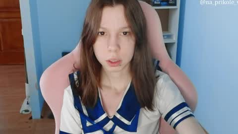 Vanessa and Julia  online show from March 31, 8:26 am