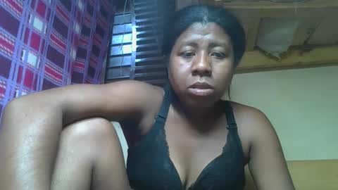 naadiaaa online show from March 12, 8:37 pm