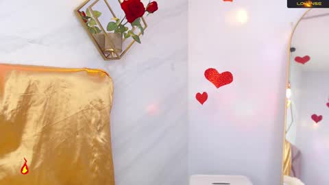 naamah_b online show from February 17, 4:37 pm