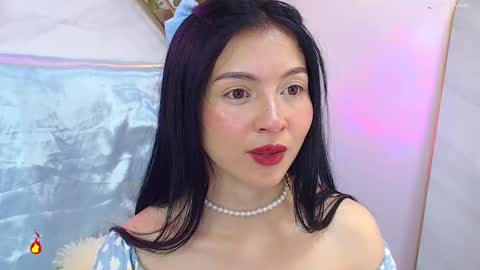 naamah_b online show from February 22, 2:52 pm