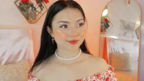 naamah_b online show from September 23, 2:09 pm