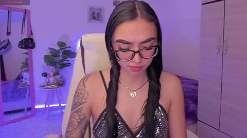 anny online show from December 1, 10:21 pm