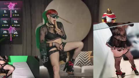 Snapshot of nackedforyou chatting on January 12, 2:14 am NackedForYou online show from January 12, 2:14 am