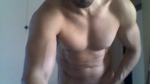 nadador90 online show from June 21, 7:16 pm