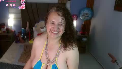 nadia_84 online show from June 30, 12:28 pm