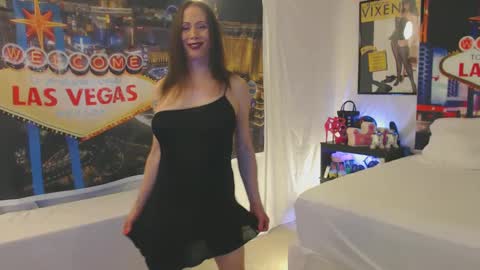 Snapshot of nadia_vixen chatting on February 13, 9:38 pm Nadia Vixen online show from February 13, 9:38 pm