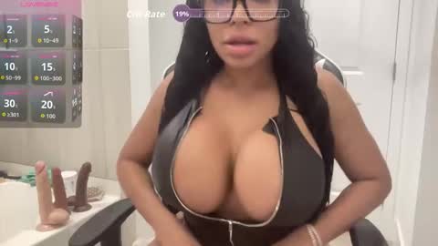 Snapshot of nadia_xamor chatting on February 5, 5:01 am My real name is Angelina. Please say hello I like to chat with you. If you have requests or dirty talk please use tipnotes. online show from February 5, 5:01 am