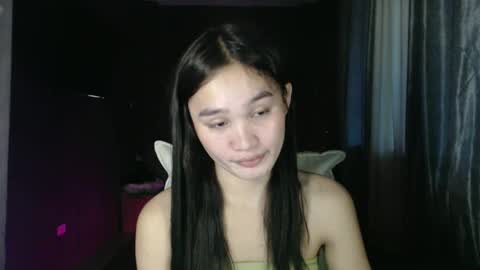 nadiestar online show from March 9, 9:35 am