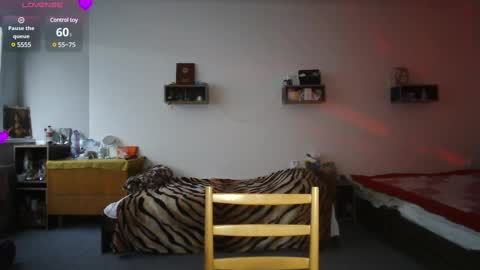 nadiiamorgun online show from March 2, 4:10 pm