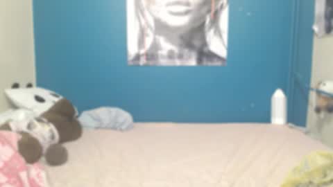 nadinnnea online show from September 23, 5:27 pm