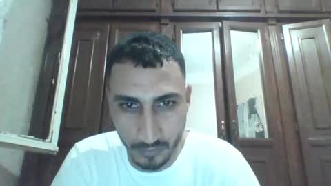 V online show from January 4, 4:32 pm