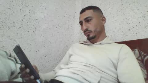 V online show from January 31, 5:21 pm