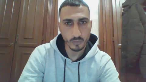 V online show from February 22, 11:35 am