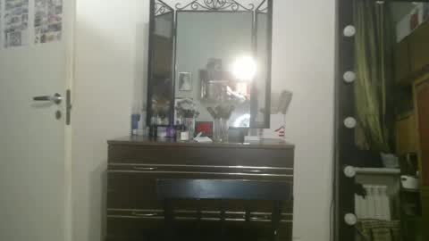 Snapshot of nadyagt chatting on February 1, 4:38 pm nadyagt online show from February 1, 4:38 pm