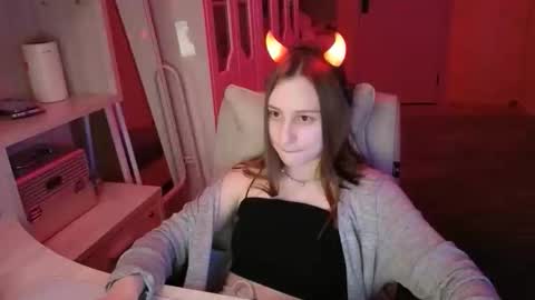 naebina online show from October 15, 8:20 pm