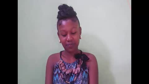 nah296652 online show from April 5, 5:26 am