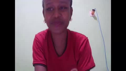 nah296652 online show from April 8, 9:15 pm