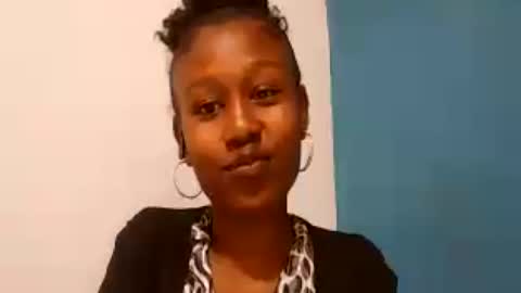 nah296652 online show from June 23, 7:12 pm