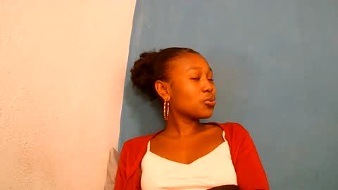 nah296652 online show from July 2, 6:08 am