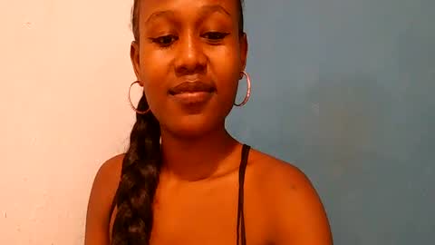 nah296652 online show from July 5, 9:11 pm