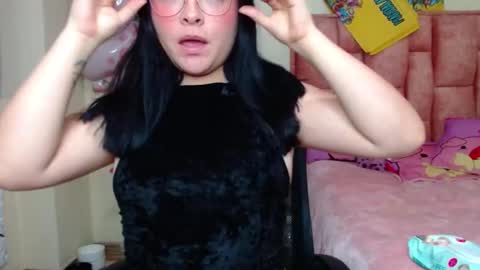 Snapshot of nahia__2 chatting on February 19, 5:49 pm nahia cute only online show from February 19, 5:49 pm