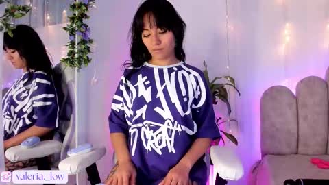 nahialov online show from February 24, 1:58 am