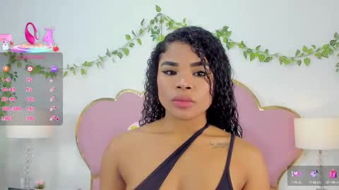 NahiaraReina  online show from September 10, 1:22 pm