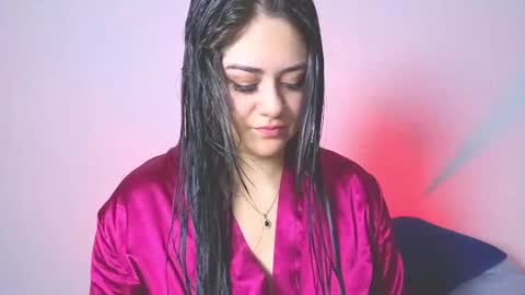 Snapshot of nahomi_sweett chatting on March 25, 8:53 am Nahomi online show from March 25, 8:53 am