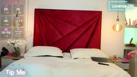 NahomiRoss online show from March 13, 3:29 pm