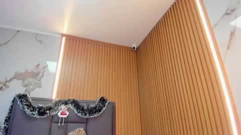   SHELBY   online show from January 5, 5:27 pm