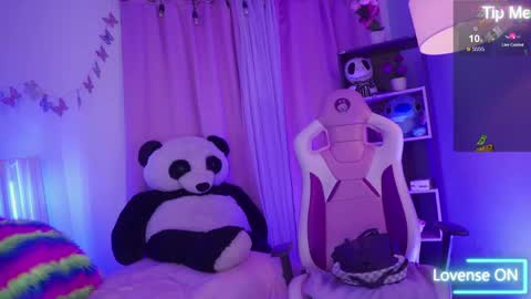 nahomy 2308 online show from April 17, 11:24 am