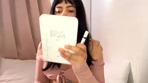 Snapshot of nahomy_joness chatting on February 28, 12:28 pm nahomy online show from February 28, 12:28 pm