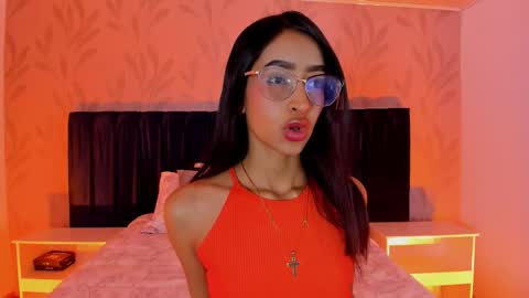 Nahomy  online show from December 20, 11:06 am