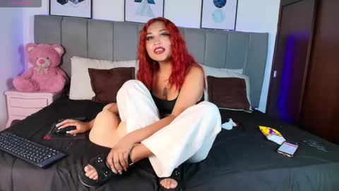 Naia online show from November 20, 7:46 pm