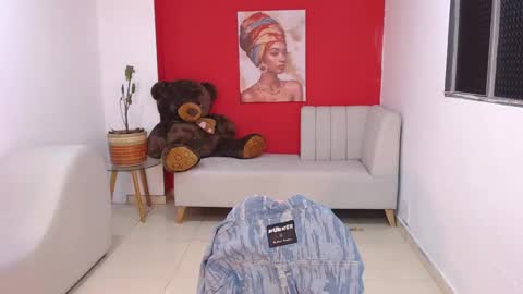 Snapshot of naia_sweetsex chatting on September 25, 11:47 am naia_sweetsex online show from September 25, 11:47 am