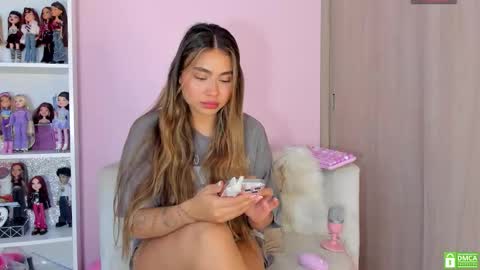      online show from November 12, 3:40 am